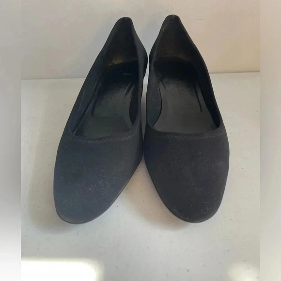 Ferragamo Nero Rain microfiber wedges size 8 EUC with Box! - Picture 5 of 11